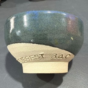 Peça de teste utilizada para avaliação de plasticidade e trabalhabilidade da massa cerâmica.